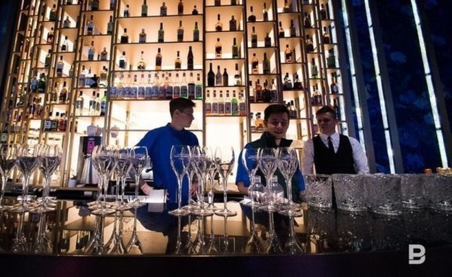 В Роспотребнадзоре не будут следить за работой общепита в ночное время