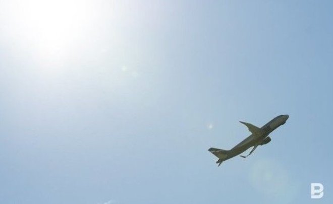 «Известия»: в Казани экстренно сел самолет из-за проблем с шасси