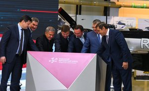 На КВЗ дали старт проектам нового цеха и центра подготовки специалистов для авиастроения