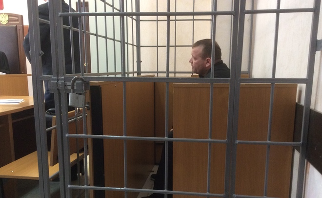 Суд арестовал начальника ИК-3 Руслана Фаррахова по подозрению в получении взятки