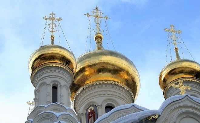 Руководство единороссов уехало молиться на Афон накануне запрета РПЦ