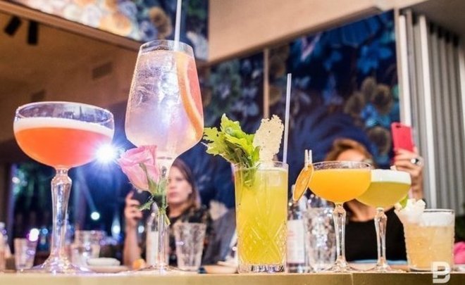 Госсовет Удмуртии предложил Госдуме штрафовать взрослых, покупающих детям алкоголь