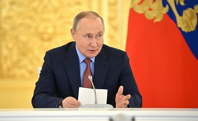 Путин: экономика России в нынешних условиях может работать стабильно и без сбоев