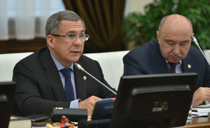 Минниханов раскритиковал ректора КФУ за закрытие кафедры татароведения