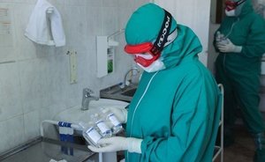 К 1 февраля в России число заболеваний COVID-19 может достичь 65 тысяч случаев ежедневно