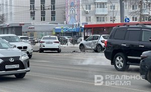 В аварии на улице Ершова в Казани пострадали два человека