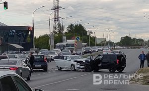 На Сибирском тракте в Казани из-за аварии наблюдается пробка в 2 км