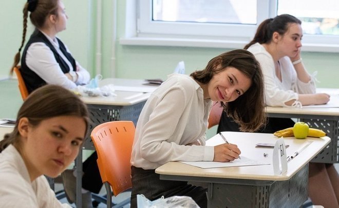 В ряде регионов школьников переведут на дистанционное обучение — в Минпросвещения это опровергли