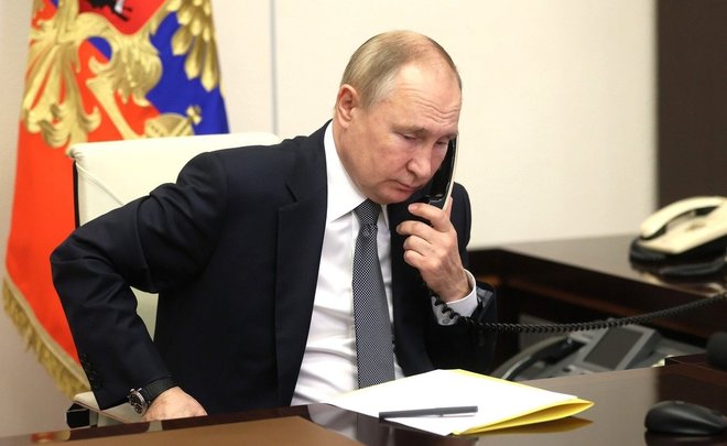 Владимир Путин поздравил президента Индии с успешной посадкой космической станции на Луну