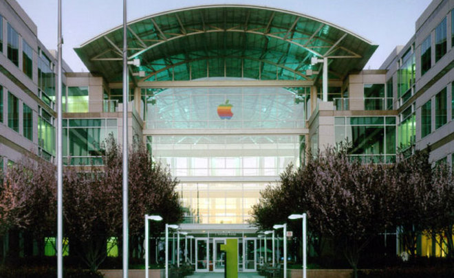 Apple подала иск на 30 млн рублей к российским магазинам