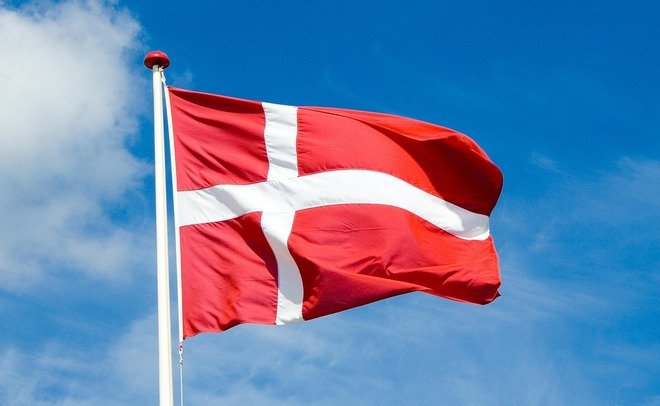 Два министра Дании ушли в отставку