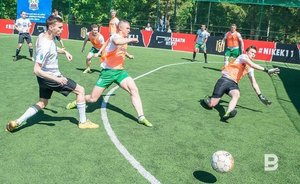 В футбольные правила внесены изменения по игре рукой и офсайдам