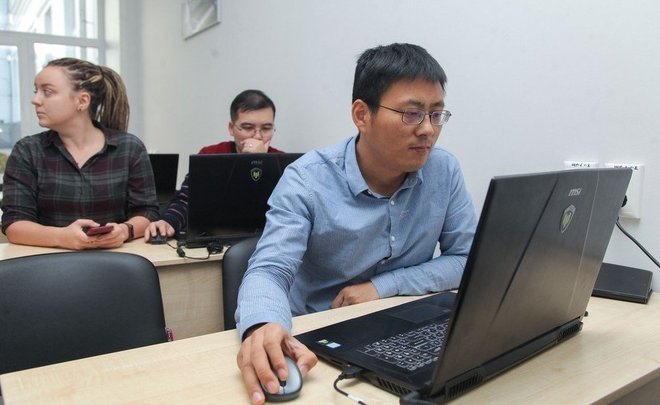 Хотели бы найти подработку 64% татарстанских работников