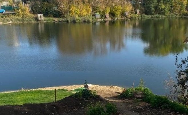 «Имеются признаки самовольного захвата»: рукотворный пляж на Кабане в Борисково оказался вне закона