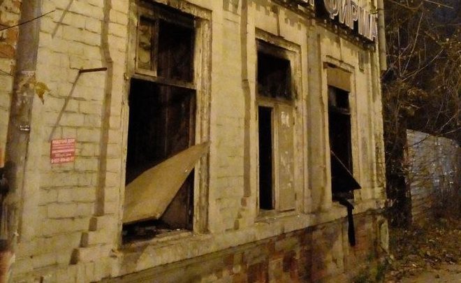 В Казани произошел пожар в жилом доме на улице Габдуллы Тукая