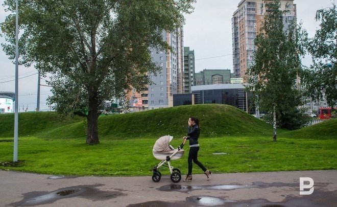 Большинство казанцев выступают за сохранение пособия по уходу за ребенком до 1,5 года для работающего родителя
