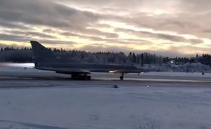 Два дальних бомбардировщика Ту-22М3 совершили 5-часовой полет над Балтикой