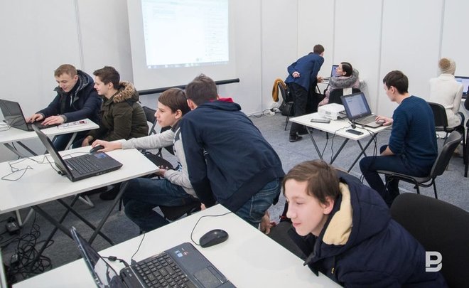 Вице-спикер Совфеда: из-за ухода ряда компаний из России в простое оказались почти 96 тысяч работников