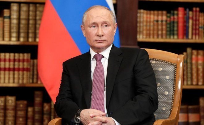 Владимир Путин подписал указ о службе в ВС России лиц с иностранным гражданством
