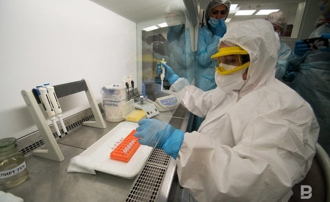 Главное о коронавирусе на 4 января: переполненные крематории в Китае, в России сделали почти 325 млн тестов