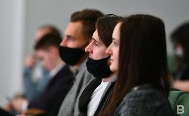 Роспотребнадзор Татарстана рекомендовал носить маски в общественных местах и транспорте