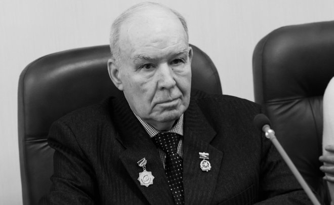 Президент Татарстана выразил соболезнования в связи с кончиной Владимира Житлова