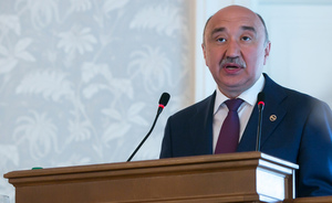 Гафуров: в КФУ не будет кафедры татароведения