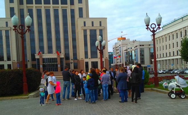 Дольщики из Куюков пожаловались вице-премьеру Татарстана на нового застройщика