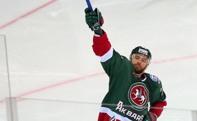 Артем Лукоянов: «Почему у Глухова кличка Чак-чак? Так он им торгует»