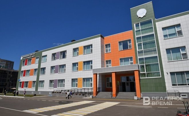 В Казани реализуют программу по обновлению пешеходных маршрутов к школам