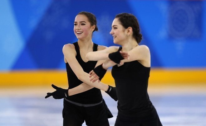 Фигуристок Загитову и Медведеву проверили на допинг