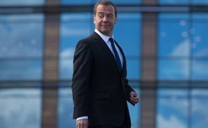Медведев на инвестфоруме: «Мы отдаем отчет, что экономика имеет серьезные дисбалансы»
