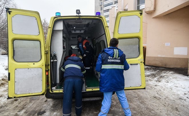 В Рязани при столкновении микроавтобуса и двух легковушек пострадали 16 человек