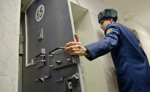 СМИ: в Санкт-Петербурге в тюремные камеры к задержанным на акции 12 июня пустили газ