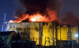 Суд арестовал обслуживающих пожарные сигнализации сгоревшего ТЦ в Кемерово