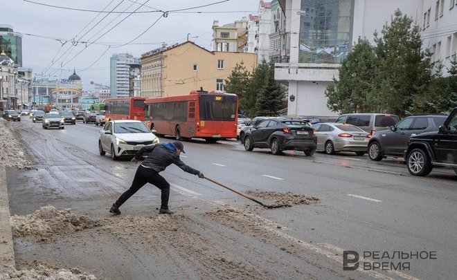 Каратит или коротит розетка как правильно