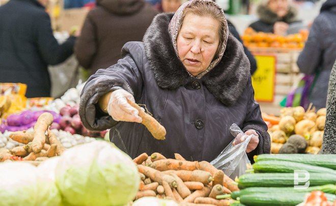 Огурцы в магазинах Казани подешевели на 40%