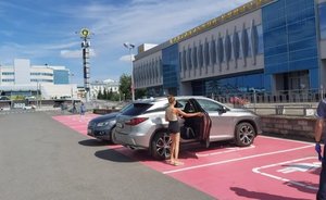 «ФемКызлар» о женской парковке: над автовладелицами бесконечно подшучивают и орут