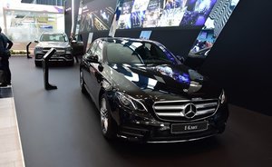 Mercedes отзывает почти 500 машин в России