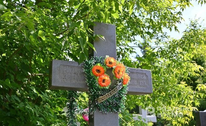 Восстановить поврежденные надгробия на кладбище в Алексеевском планируют к пятнице