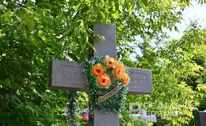 Восстановить поврежденные надгробия на кладбище в Алексеевском планируют к пятнице