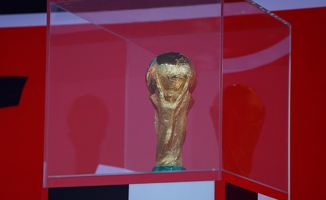 В Казань из Гонконга прислали контрафактный Кубок ФИФА