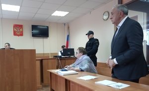 Обвиняемый в получении взяток экс-глава Удмуртии сменил адвоката и просил удалить прессу