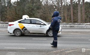 В Казани оштрафовали водителя, посадившего ребенка за руль