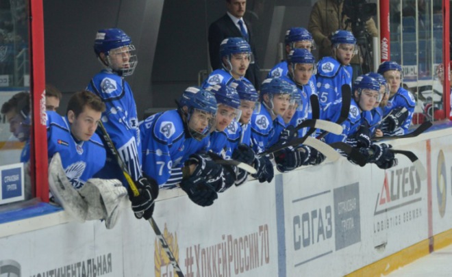 Нижнекамский «Реактор» в четырех матчах уступил «Красной Армии» в финале Кубка Харламова