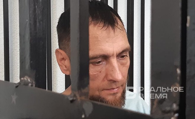 «Я испугался — она начала кричать»: в суде Казани стрелок-форточник объяснил нападение на охранницу клиники