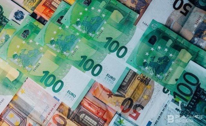 FT: в ЕС обсудили отправку Украине прибыли от замороженных активов России