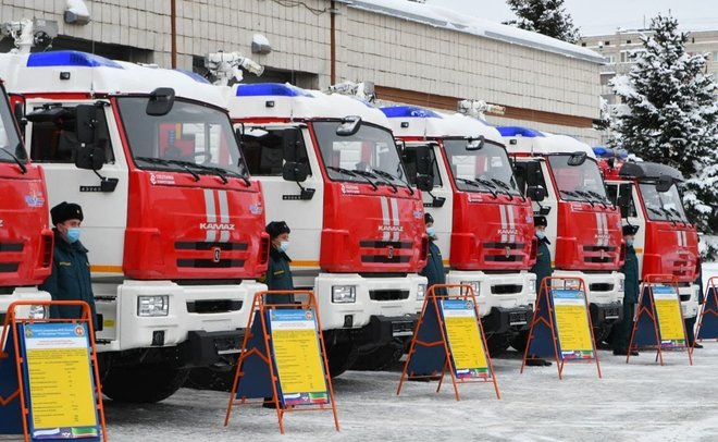 В Татарстане базовые оклады пожарных увеличили на 60%