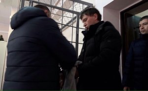 Задержанного экс-зампредправления Татфондбанка Мещанова доставили в зал суда