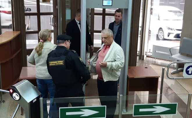 Домашний арест Анатолия Ливады продлили до 13 ноября
